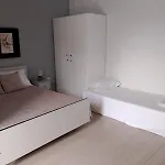 Apartman Chrismina's νear τhe Sea