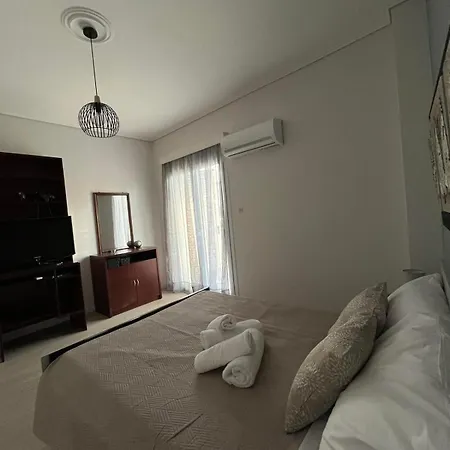 Apartment Chrismina's νear τhe Sea Itea